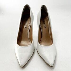 Guess White Pointed Toe Heels Pumps Stiletto Dress Shoes Classic Size 7